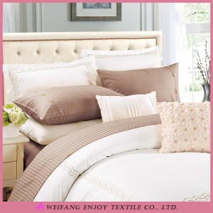 Algodón / poliéster raya cama lleno de Juego de sábanas